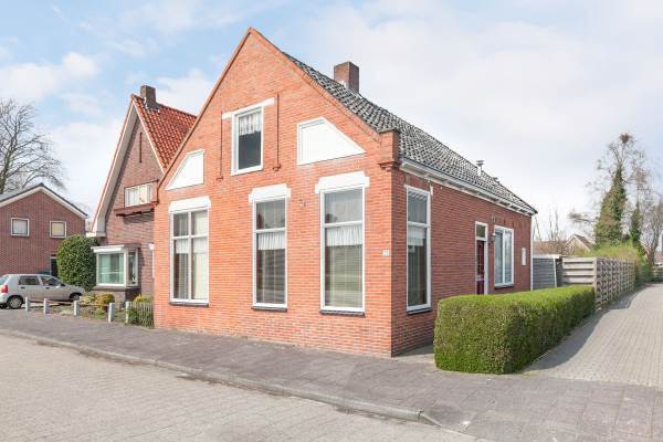 Woning Hoofdkanaal WZ 31 Emmer-Compascuum