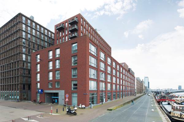 Woning Veembroederhof 151 Amsterdam