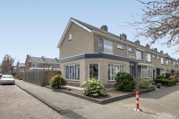 Woning Oranje Nassaustraat 2 Bovenkarspel