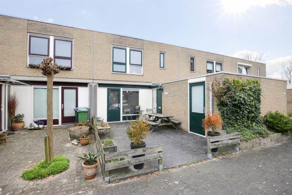 Woning Karveel 46 Lelystad