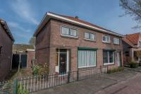 Woning Burg de Zeeuwstraat 157 Numansdorp