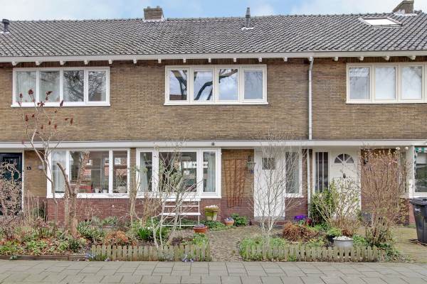 Woning Burgemeester Ter Laanstraat 17 Zaandam