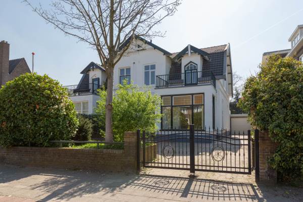 Woning Huizerweg 56 Bussum