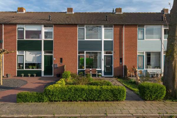 Woning Eikenlaan 21 Zoelmond