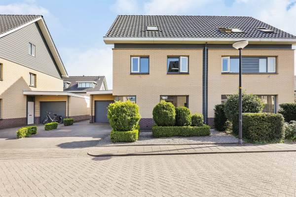 Woning Heliosstraat 66 Apeldoorn
