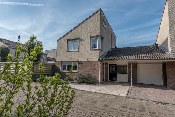 Woning 't Hoogt 34 Strijen