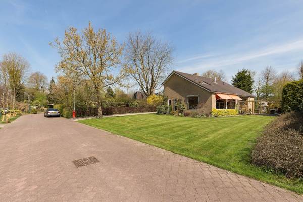 Woning Zuiderparklaan 3 Winsum Gn - Oozo.nl Woning Zuiderparklaan 3 Winsum Gn - Oozo.nl