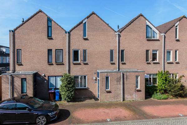 Woning Koraalzwam 120 Alphen aan den Rijn