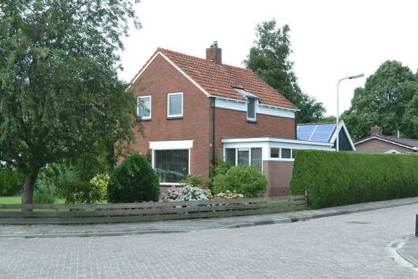 Woning Nieuwe Straatweg 1 Gytsjerk