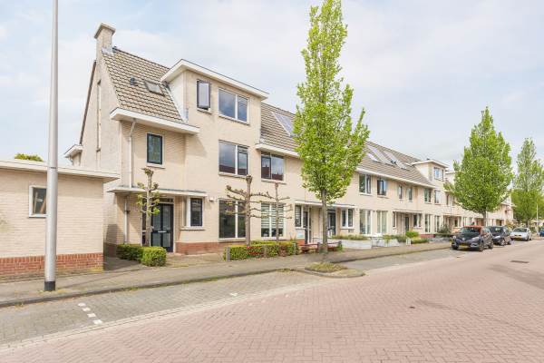 Woning Burg Van Heugtenlaan 76 Nieuwerkerk aan den IJssel