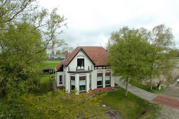 Woning Rijksstraatweg 18 Noordhorn
