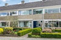 Woning Dr.Wumkesstraat 49 Buitenpost
