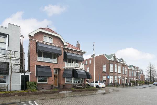 Woning Burg. Van der Lelykade 4 Maassluis