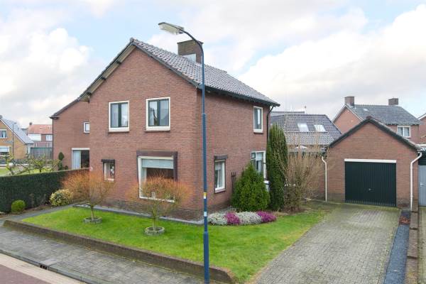 Woning Oranjestraat 1 Wehl