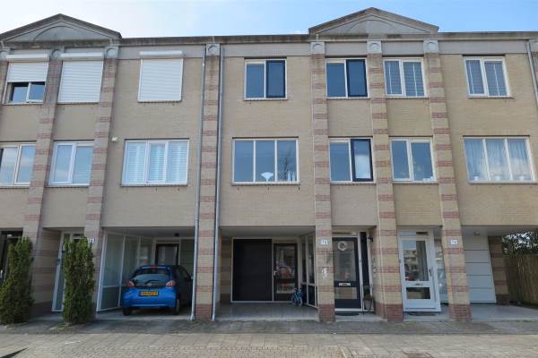 Woning Muziekplein 74 Barendrecht