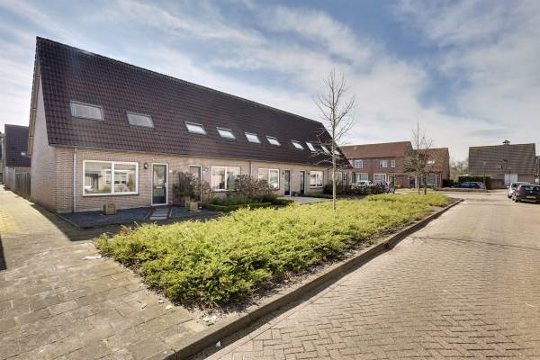 Woning Lijster 27 Sprang-Capelle