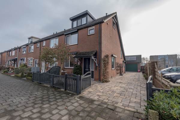 Woning Noordstraat 18 Strijen