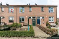 Woning Van Vollenhovenstraat 29 Piershil