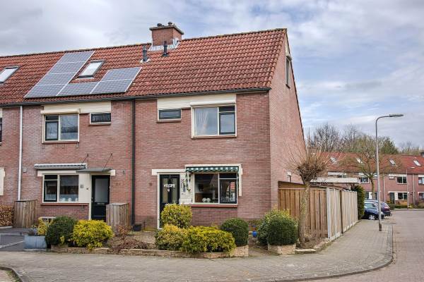Woning Lou Bandystraat 18 Hengelo
