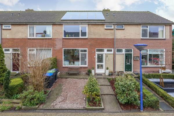 Woning Menso Poppiusstraat 5 Oosterzee