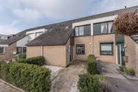 Woning Seringenstraat 10 's-Gravendeel