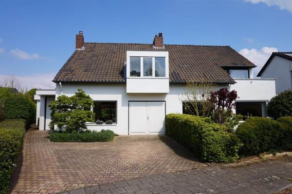 Woning Johan Frisostraat 30 Cadier en Keer