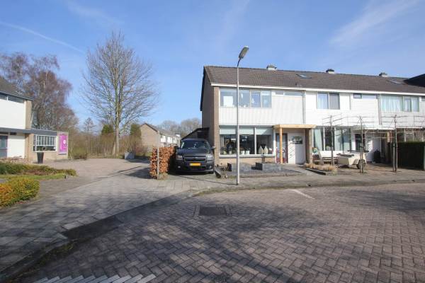 Woning Deltastraat 104 Emmeloord