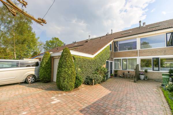 Woning Karveel 20 Lelystad