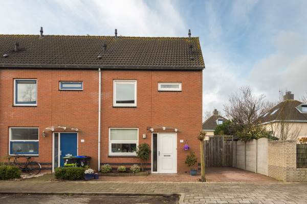 Woning van Ruysdaellaan 70 Bergschenhoek