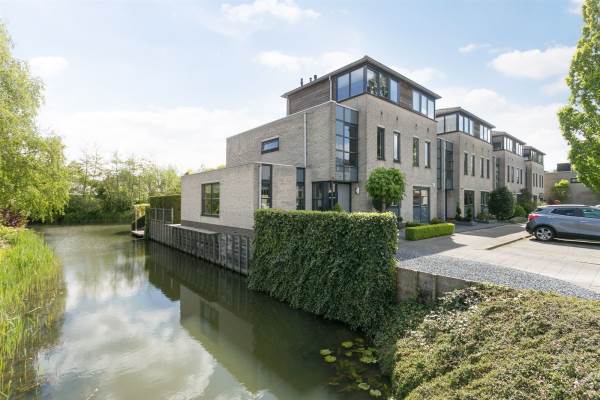 Woning Burgemeester Beelaertspark 63 Dordrecht