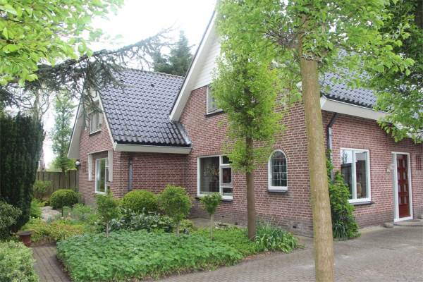 Woning Pastoor Cleerbesemlaan 9 't Veld