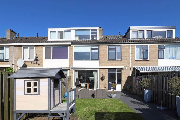 Woning Troelstrastraat 40 Alblasserdam