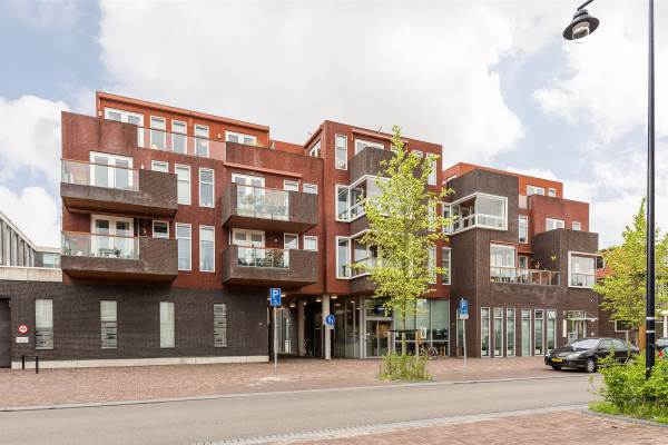 Woning Burgemeester de Bruïnelaan 71 Zwijndrecht