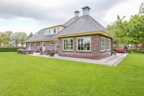 Woning Veecaterweg 1 's-Heerenbroek