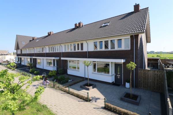 Woning Aardbeivlinder 174 Tiel