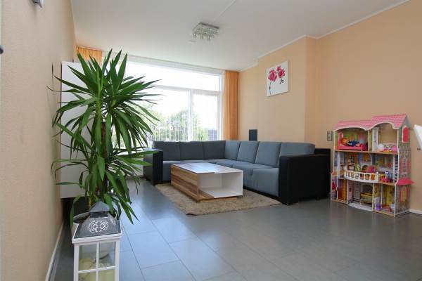 Woning Da Costaplein 8 Maassluis