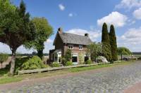 Woning Hoge Zeedijk 32 Zevenbergschen Hoek