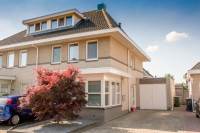 Woning Jan van Nassauplantsoen 35 Steenwijk