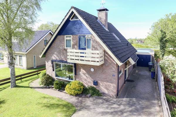 Woning Ds. Visscherwei 14 Houtigehage