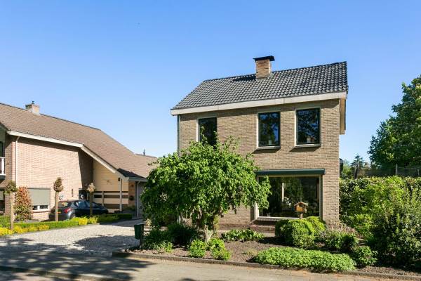 Woning Koningin Wilhelminalaan 30 Bathmen