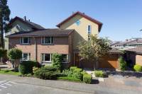 Woning van Ruysdaellaan 56 Bergschenhoek