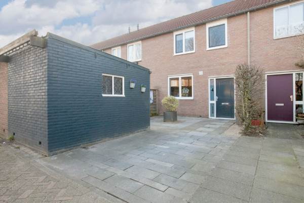 Woning Johannes Vermeerstraat 4 Oosterhout Nb