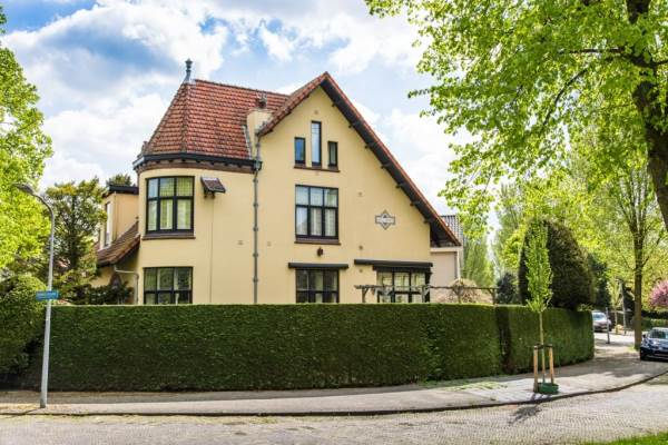 Woning Linnaeuslaan 4 Haarlem