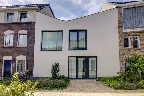 Woning Ampèrestraat 39 Leiden