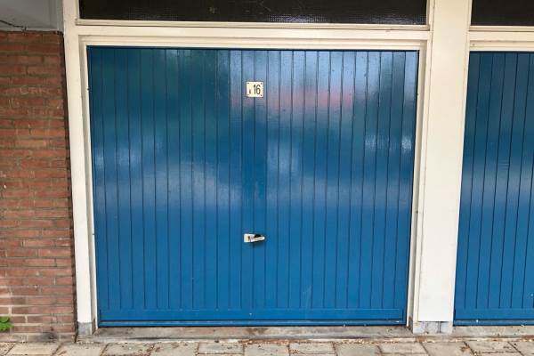 Garage Koolmeesstraat 2352 Leiderdorp