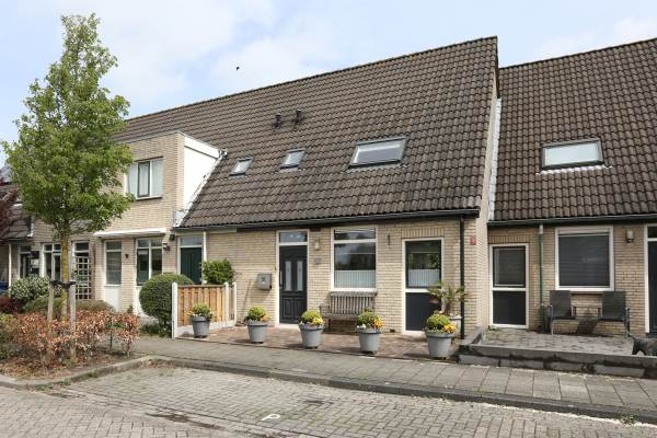 Woning G.T. Rietveldstraat 52 Almere