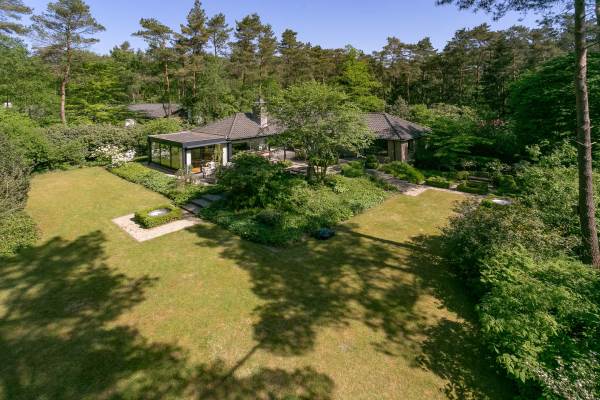 Woning Juliana van Stolberglaan 14 Eerbeek