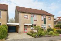 Woning Beursjeskruidstraat 14 Almere