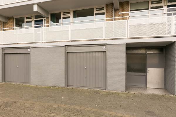 Garage Sibeliusplein 15 Schiedam