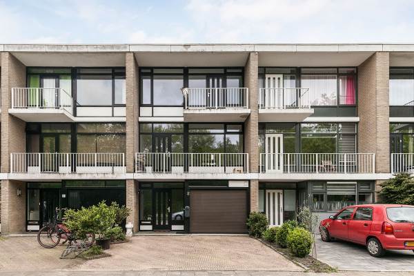 Woning Roosmarijnhof 8 Duivendrecht